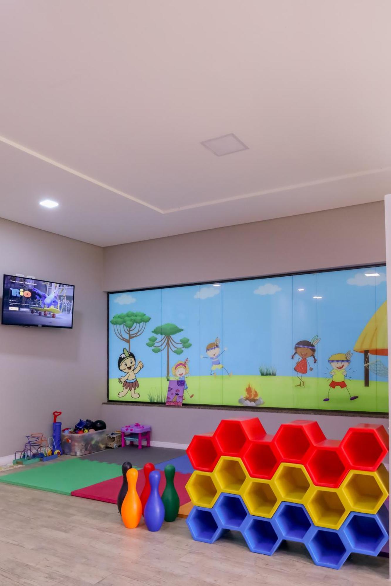 Complexo Eco Cataratas Resort By Sj Foz do Iguacu Exterior photo The interior of a McDonald's restaurant in Brazil