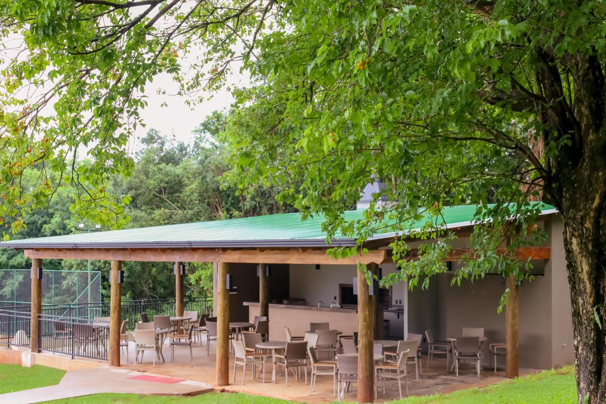 Complexo Eco Cataratas Resort By Sj Foz do Iguacu Exterior photo The pavilion at the cricket ground